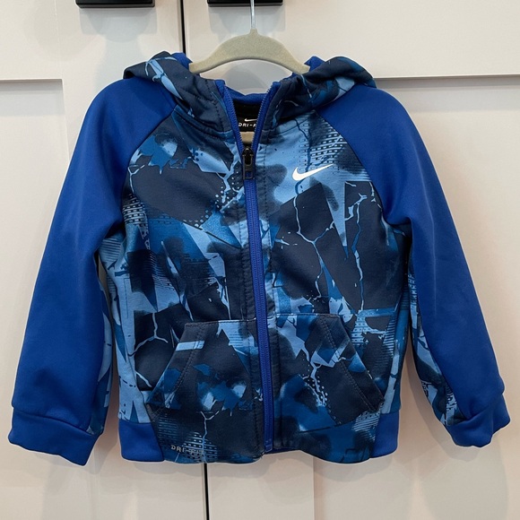 Nike Dri-Fit zip up jacket with hood. Boys size 24 months. - Picture 1 of 7